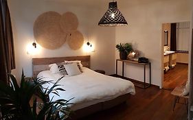 Anthos B&B